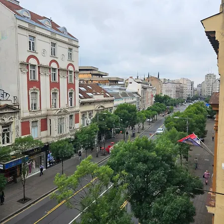 Urban Downtown Apartment Belgrade
