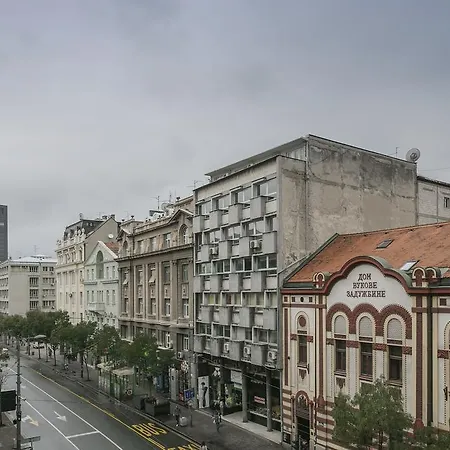 Urban Downtown Apartment *